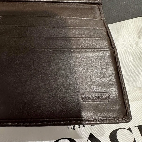 Coach Monogram Wallet - Picture 5 of 6